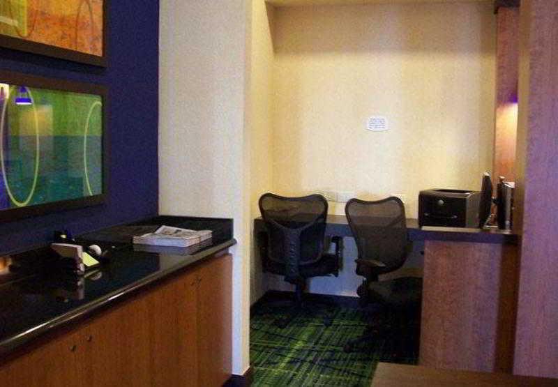 Fairfield Inn And Suites By Marriott Strasburg Shenandoah Valley Екстер'єр фото