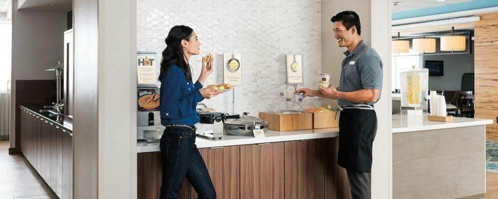 Fairfield Inn And Suites By Marriott Strasburg Shenandoah Valley Екстер'єр фото